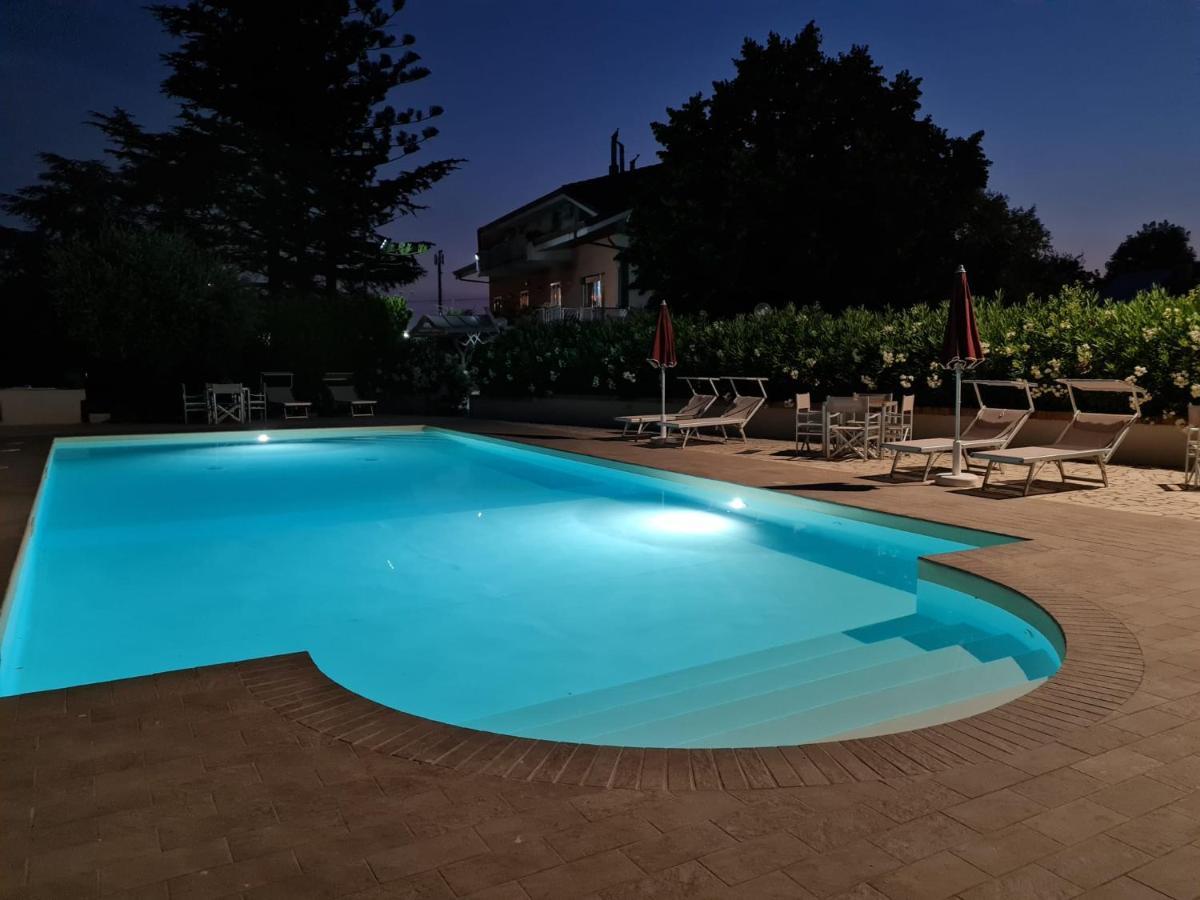 Le Bisceglie Guest House Albanella Екстериор снимка